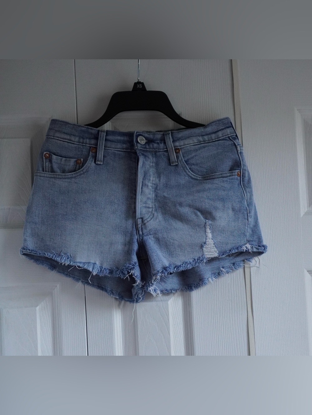 Levi’s 501 Denim Shorts Size 25